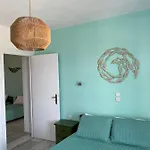 Kapares & Apartment