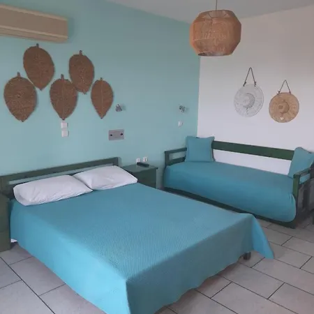 καπαρές ενοικιαζόμενα Αγία Άννα