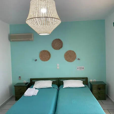 καπαρές ενοικιαζόμενα * Αγία Άννα