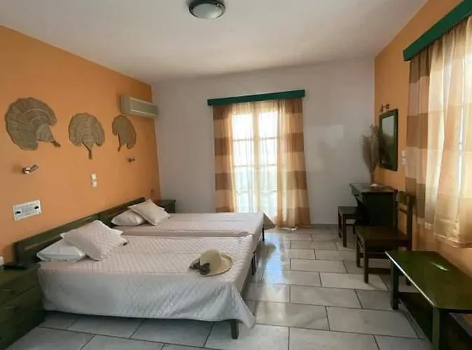 καπαρές ενοικιαζόμενα * Αγία Άννα